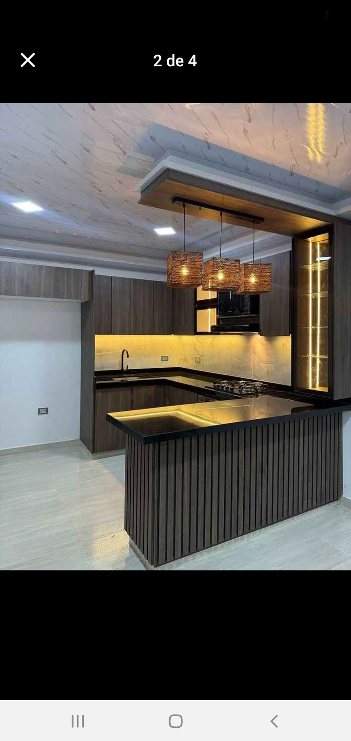 Cocina remodelada por Construcciones El Trébol